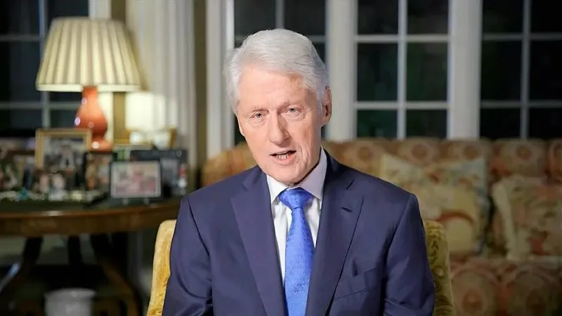 1998'de El Kaide'ye roket saldırısı emrini verdi: ABD Başkanı Bill Clinton