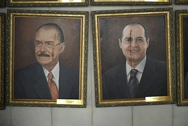 1673292220451.jpeg Brezilya'daki ABD ve CIA destekli darbe girişiminde 1200 kişi gözaltına alındı!-10