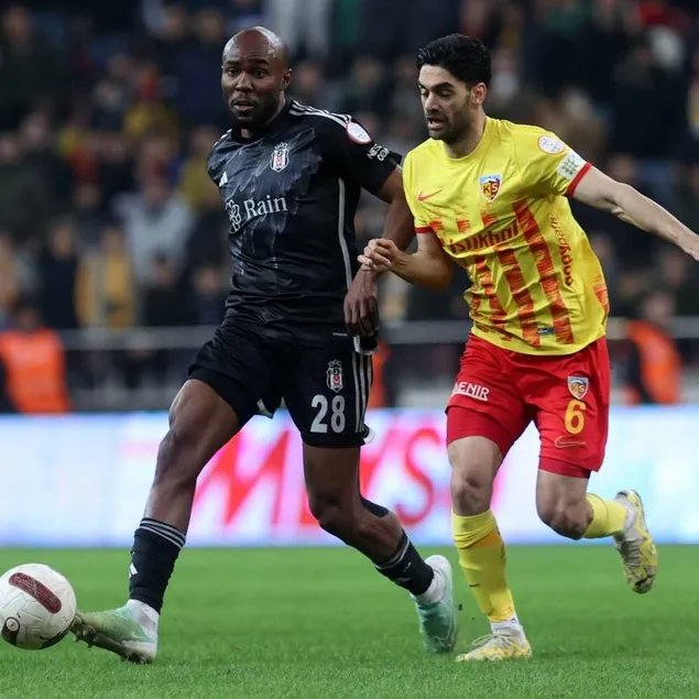 Al Musrati resmen Hellas Verona’da