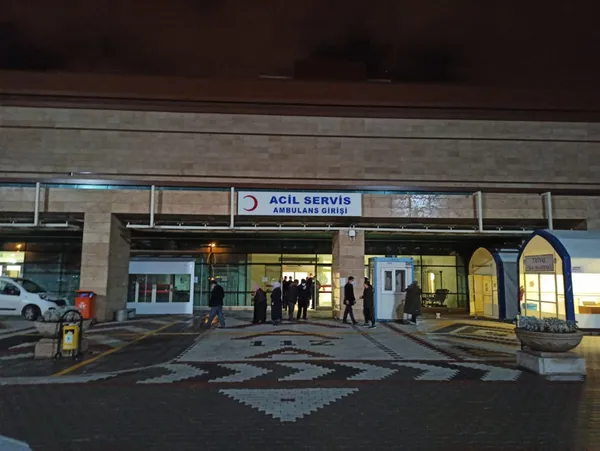 esini-kendisiyle-degil-sevgilisiyle-iliskiye-girdigi-icin-olduren-gulyesim-kavustuka-15-yil-hapis-cezasi-1625829274696.jpg Eşini kendisiyle değil sevgilisiyle ilişkiye girdiği için öldüren Gülyeşim Kavuştuk'a 15 yıl hapis cezası-2