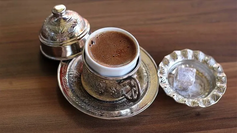 turk-kahvesinin-icine-ekleyin-ve-catir-catir-zayiflayin-1-kasik-atmak-yeterli-1717332931531.jpg 1 kaşık atmak yeterli: Türk kahvesinin içine ekleyin ve çatır çatır zayıflayın!-6