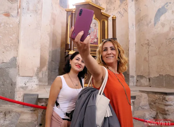 24 Mart 2020'dan sonra tekrar açıldı! Kapıköy Gümrük Kapısı'ndan giren İranlı turistler Akdamar Adası'nı gezdi - 15