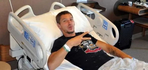 Holosko taburcu oldu