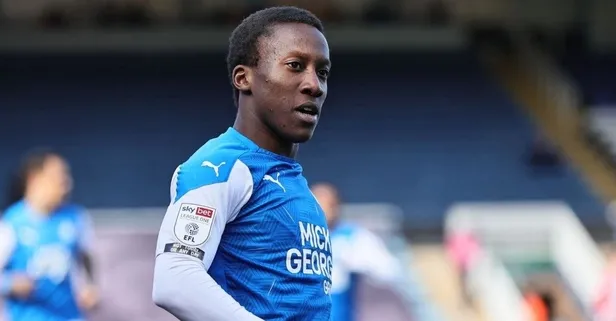 Beşiktaş Bournemouth forması giyen Siriki Dembele'ye kancayı attı