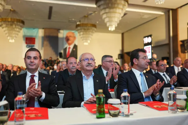 CHP Genel Başkanı Kemal Kılıçdaroğlu'ndan partililere tehdit: Kongre sonrası aleyhte konuşanı kovarım-7