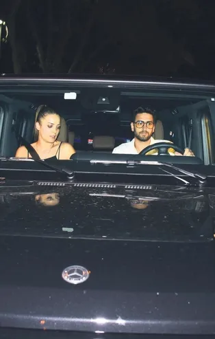 İrem Sak ile Furkan Korkmaz sobelendi! Ünlü çiftin aşkı patlayan flaşlarla deşifre oldu