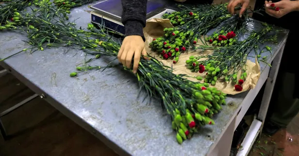 Antalya'daki çiçekçiler, krizi fırsata çevirdi 90 milyon dolarlık gelir elde etti