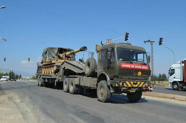 Son dakika: Sınıra termal kameralı tank sevkiyatı