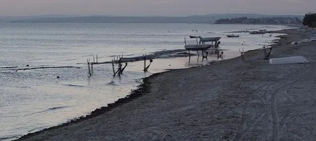 Tekirdağ’da deniz suyu 10 metre çekildi