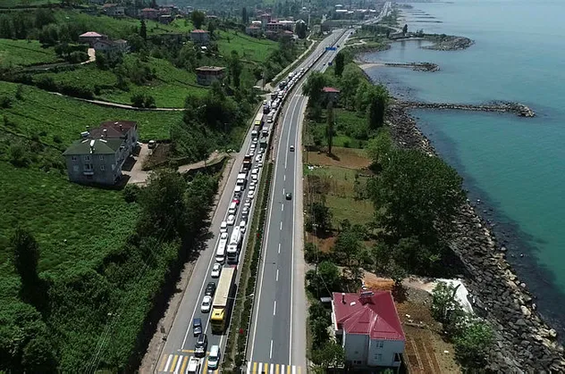 100 bin kişilik göç başladı! Uzmanlar uyarıyor: İzole olun