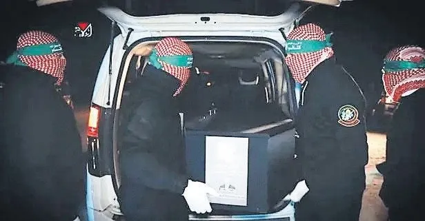 İsrail kendi esirlerini öldürdü!