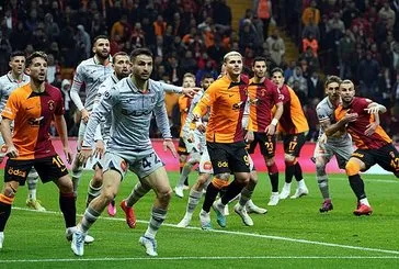 Galatasaray Başakşehir’e elendi! MAÇ ÖZETİ