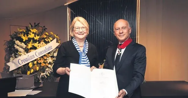 Finlandiya ve Türkiye ilişkilerine katkı sağlayan Jeff Hakko’ya liyakat nişanı!