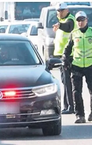 Yetkisiz çakarlı araçlara el konulacak!