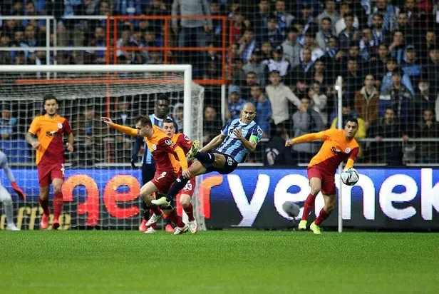 galatasarayin-3-puan-hasreti-devam-ediyor-adana-demirspor-karsisinda-duramadilar-1640116013921.jpeg