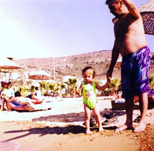 Masterchef Ece Aysal hikayesiyle izleyiciyi kahretti! Somer Sivrioğlu gözyaşlarını tutamadı! Disleksi hasta olan Ece Aysal kimdir?-3