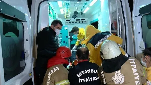 SON DAKİKA: "Kimse benimle ilgilenmiyor" diyerek 5'inci kattan atladı!-5