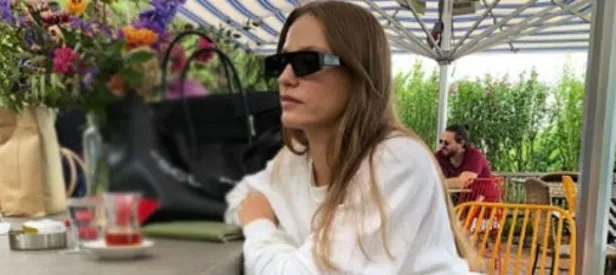 Serenay Sarıkaya’nın paylaşımı olay oldu