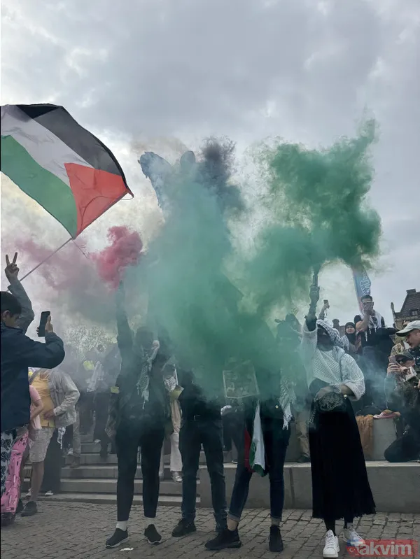 2024 Eurovision Şarkı Yarışması'nın finalinin başlamasına saatler kala on binlerce kişi soykırımcı İsrail'i protesto etti - 10