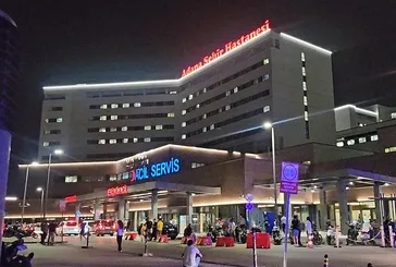 İş yerinin önünde silahlı saldırıda öldü