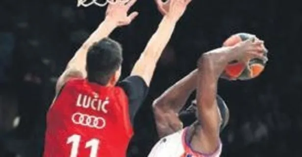 Efes Bayern’i ezdi geçti