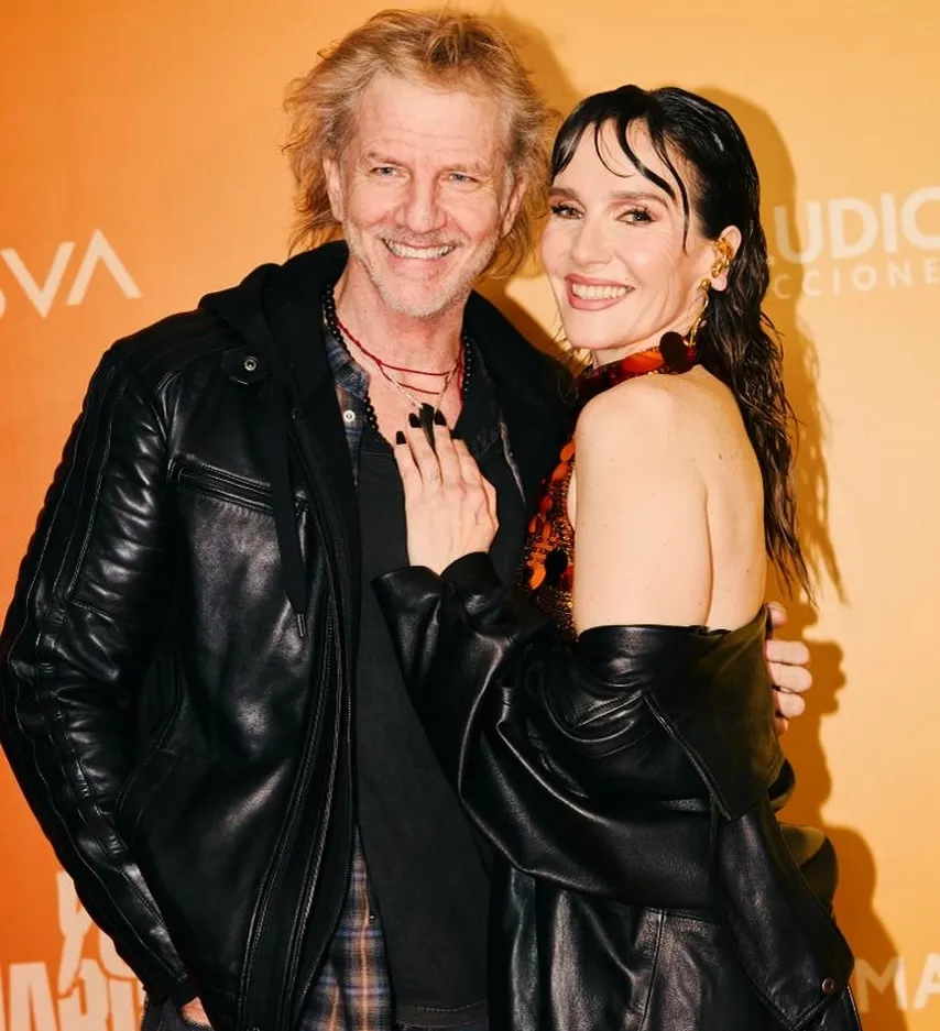 vahsi-guzel-yildizlari-natalia-oreiro-ve-facundo-arana-yillar-sonra-bulustu-1786606532803.jpg 28 yıl sonra gelen sürpriz poz! Vahşi Güzel yıldızları bir arada: Son halleri-3