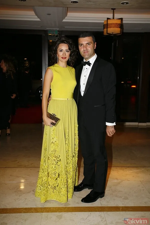 Buket Aydın ve Sibel Can'la görüntüleri gündeme bomba gibi düşmüştü... Emir Sarıgül'e eski eşinden yüzyılın ayarı! 'Kızlarım...' - 4