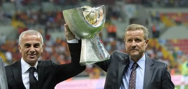 Kupayı efsaneler getirdi!