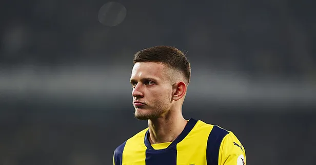 Sebastian Szymanski'den Fenerbahçe formasıyla tarihi gol!