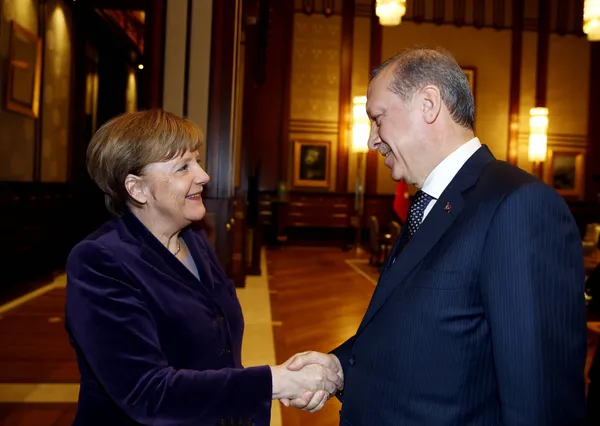 son-dakika-angela-merkel-almanya-basbakani-olarak-son-kez-turkiyeye-gelecek-1633690607680.jpg SON DAKİKA: Angela Merkel Almanya Başbakanı olarak son kez Türkiye'ye gelecek-4