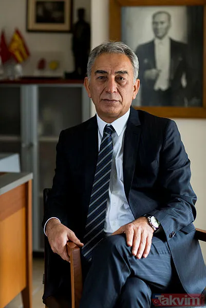 Yeni AKM 13 yıl aradan sonra sanatseverlerle buluştu! Sanatçılar görüşlerini paylaştı: “Ülkenin bir sanatçısı olarak gurur duyuyorum” - 6