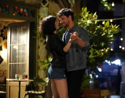 Menajerimi Ara'da akıllara zarar ayrılık! Herkes Menajerimi Ara'yı onun için izlerken o diziye böyle veda etti-3