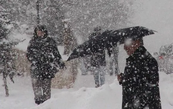 Hava durumu: Meteoroloji uyardı! Yılın ilk karı geliyor... İstanbul ve Ankara hava durumu-4