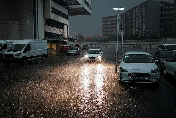 SON DAKİKA: İstanbul'da sağanak yağış etkili oluyor! HAVA DURUMU | 29 Ekim'de hava nasıl olacak?-1