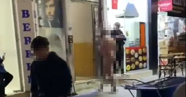 Mersin'de şok eden olay! Çıplak dolaşan yabancı uyruklu şahıs yakalandı
