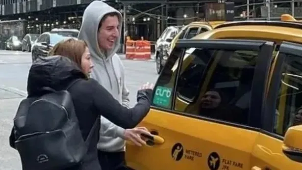 Firari ana-oğulun lüks yaşamı pes dedirtti: Eylem Tok ve katil oğlu ABDde milyon dolarlık rezidansa taşındı! Fotoğrafları bilinçli mi servis etiler?