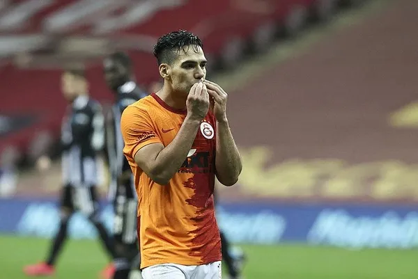 Galatasaray'da Burak Elmas, Falcao ile ilgili acı faturayı açıkladı! 9.5 milyon dolar-3