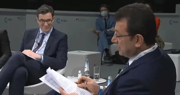 ekrem-imamoglu-kirik-ingilizcesi-ile-yine-gundem-oldu-paneldeki-yetkili-gulmemek-icin-kendini-zor-tuttu-1645303531152.jpeg