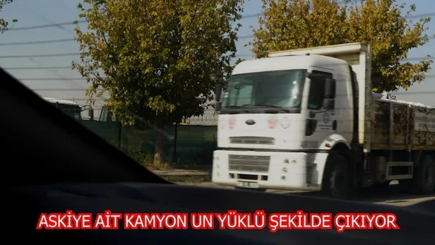 ankara-halk-ekmekte-bir-skandal-daha-mansur-yavas-halk-sagligi-ile-oynamaya-devam-ediyor-bakterili-unlari-aski-1697013178431.jpeg