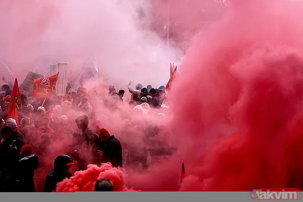 Alman otomotiv devi Volkswagen iflasın eşiğinde! Çalışanlar isyanda: Tabutunu kaldırdılar - 22