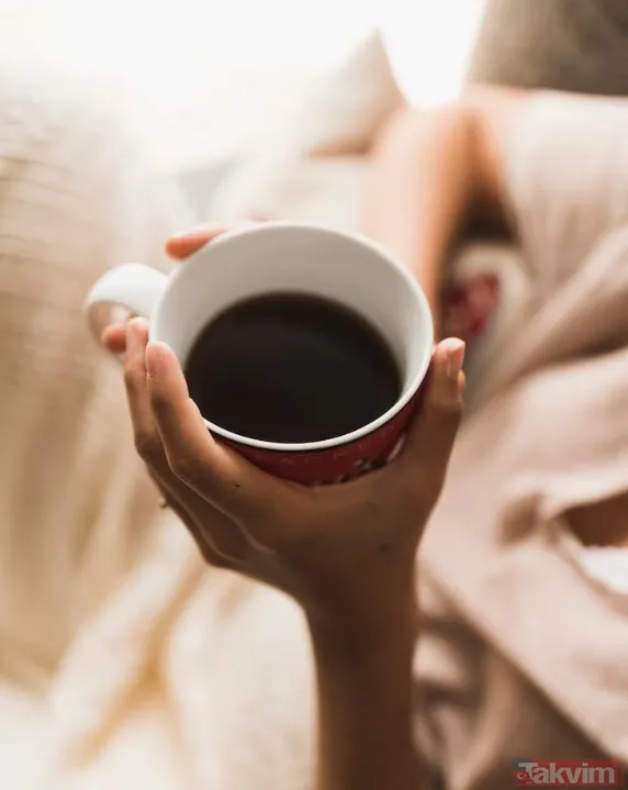 📊 Semmelweis Üniversitesi & Queen Mary Üniversitesi Çalışması: Kahvenin Felç Riskini Düşürdüğü Ve Kalp Sağlığını Desteklediği Doğrulandı.