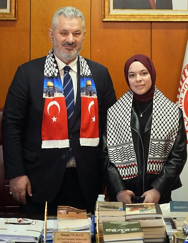 gazzeden-ankaraya-umut-yolculugu-meryemin-erdogan-hayali-gercek-oldu-1773590239467.jpeg Gazze’den Ankara’ya umut yolculuğu: Meryem’in Erdoğan hayali gerçek oldu-5