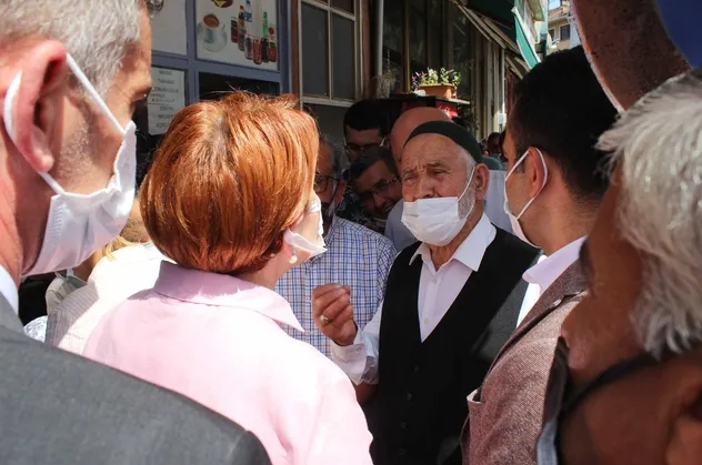 İP lideri Meral Akşener Bartın'da vatandaşı azarladı: Hakkım haram olsun hepinize