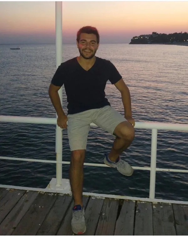 pence-yildirim-harekatinda-sehit-olan-piyade-tegmen-ismail-can-softanin-aci-haberi-ailesine-ulasti-askerligi-cok-seviyordu-1629129461412.jpg Pençe-Yıldırım Harekatı'nda şehit olan Piyade Teğmen İsmail Can Softa'nın acı haberi ailesine ulaştı! 'Askerliği çok seviyordu'-6