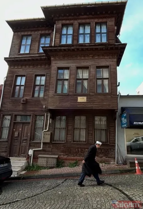 Orhan Veli’nin doğduğu Beykoz’daki tarihi köşk 80 milyon TL’ye satışa çıktı: Müze mi yapılacak? - 1
