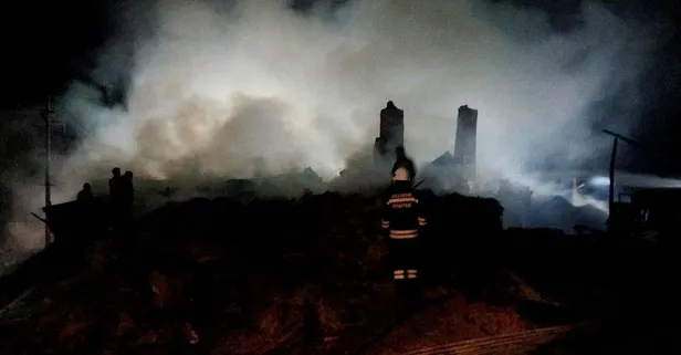 Erzurum'da yangın: 8 ev küle döndü