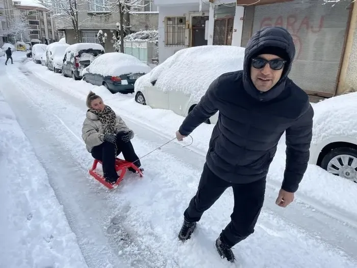 istanbula-sonunda-geliyor-basimiza-lapa-lapa-kar-yagacak-meteoroloji-tarihi-duyurdu-1704137141325.jpeg Ilık havalar sona erdi! İstanbul için tarih verildi! Başımıza lapa lapa kar yağacak!-6