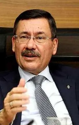 Gökçek Nazlıaka'yı fena ti'ye aldı!
