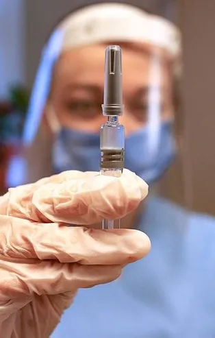 Koronavirüsle mücadelede yeni dönem: 50 yaş ve üzeri vatandaşlar için aşılama başlıyor