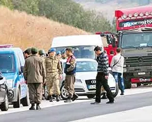 MİT tırları durduran FETÖcü savcı ByLockta bu isimlerle kaydedilmiş!